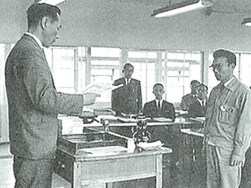 1947年 戦後第1回生産技術者講習会（略称Pコース）開催のイメージ画像